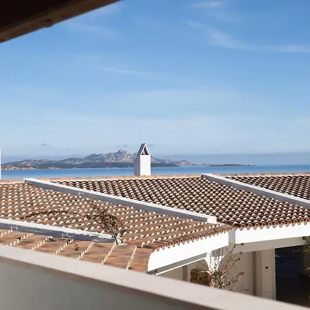 Giugio' * Baia Sardinia